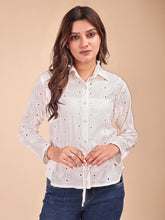 Schiffli Cinch Top