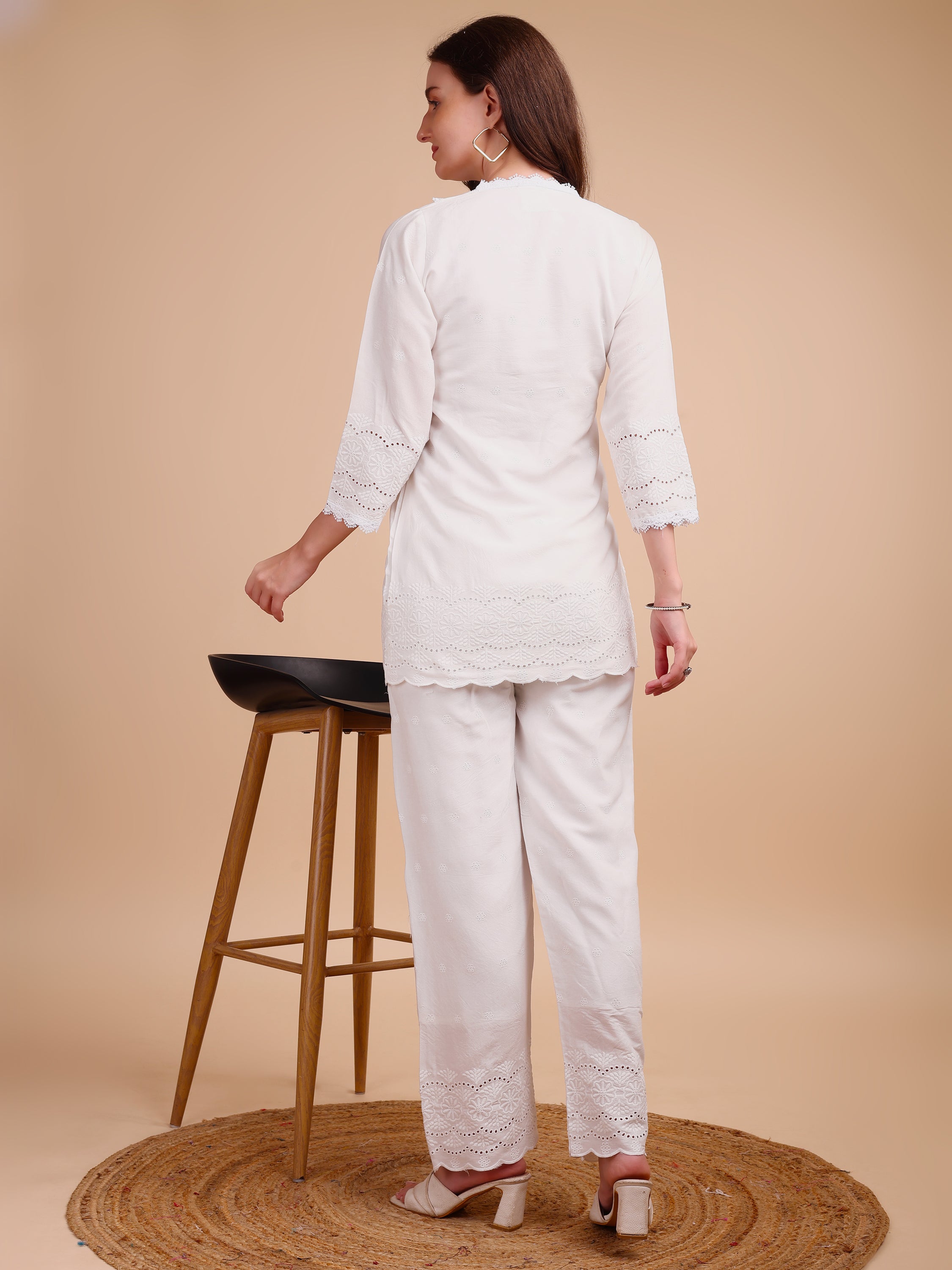 Schiffli Notch Grace Co-ord Set