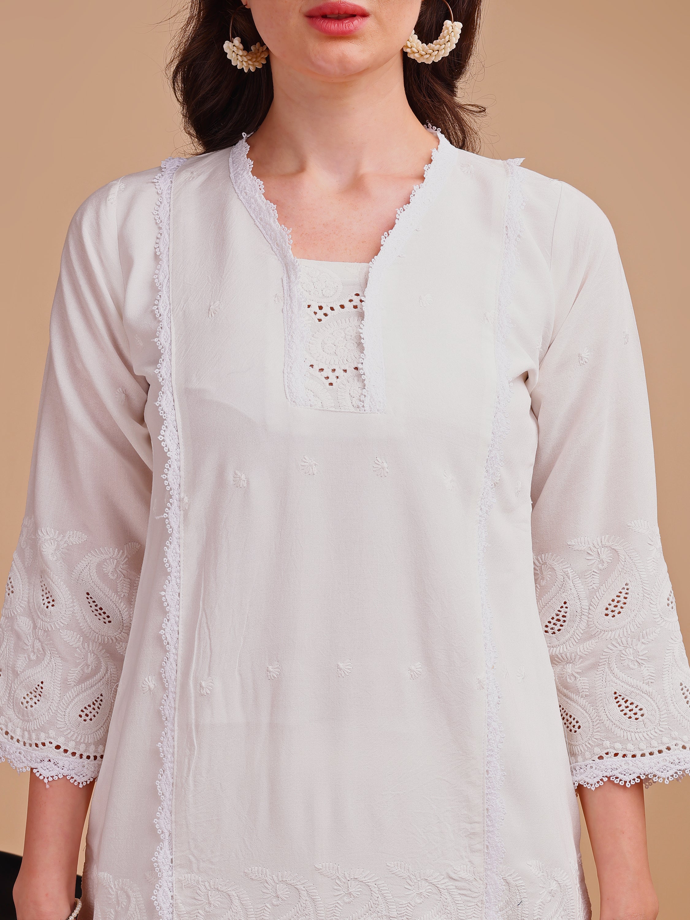 Schiffli Notch Grace Co-ord Set