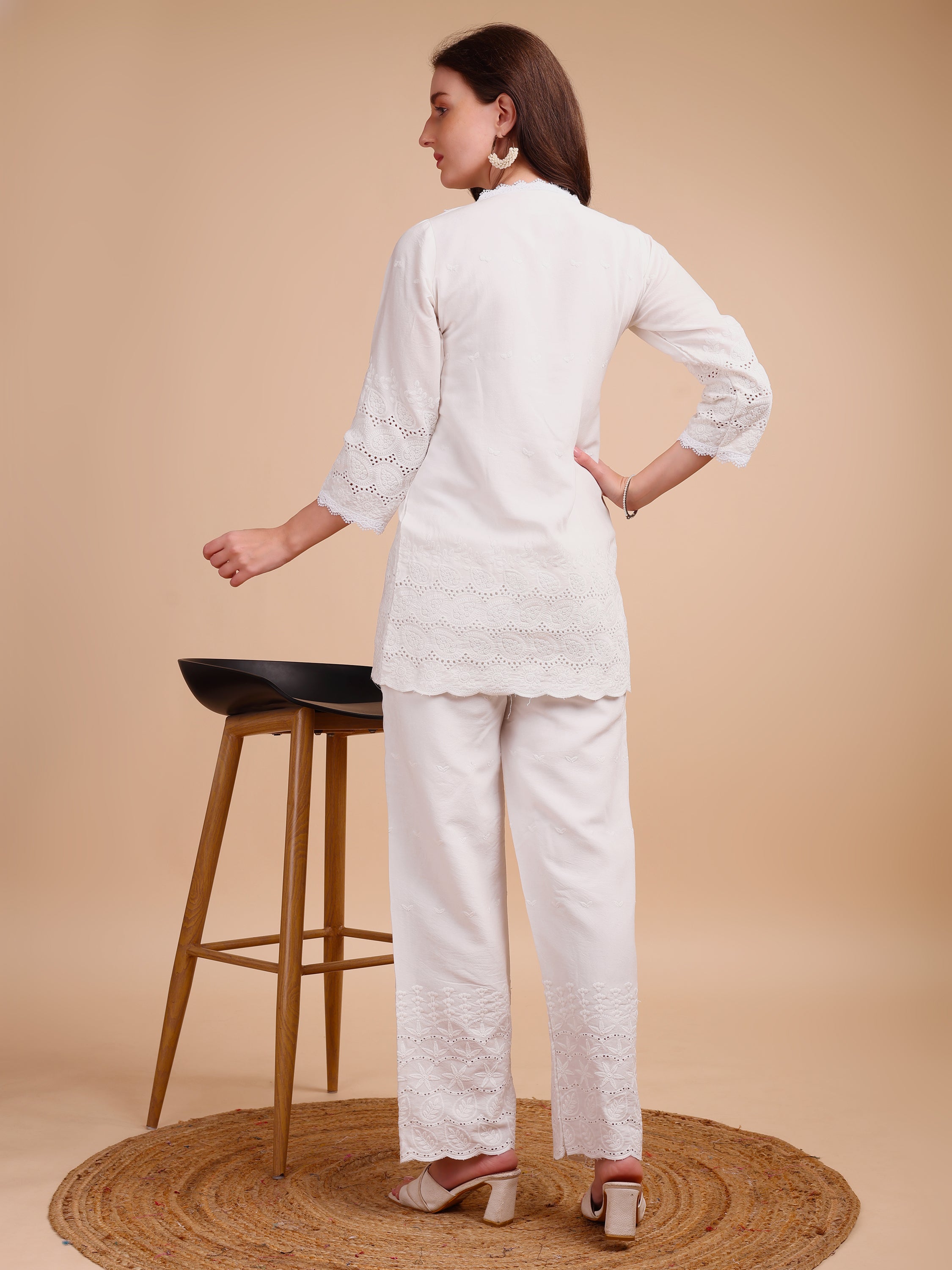 Schiffli Notch Grace Co-ord Set