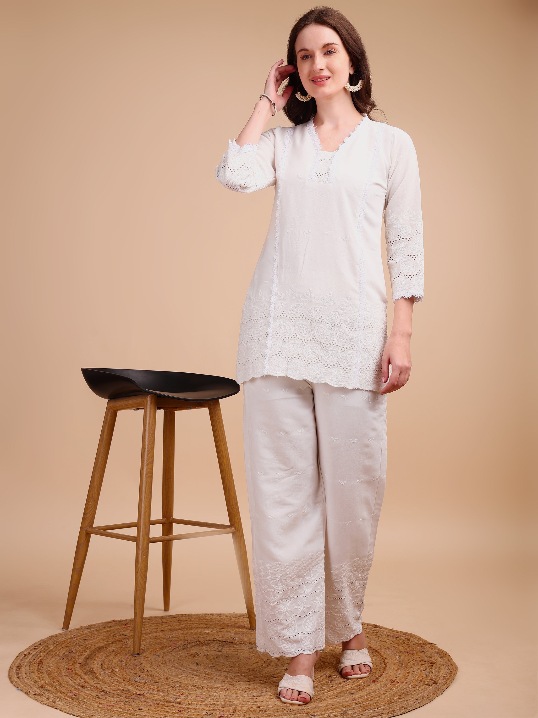 Schiffli Notch Grace Co-ord Set