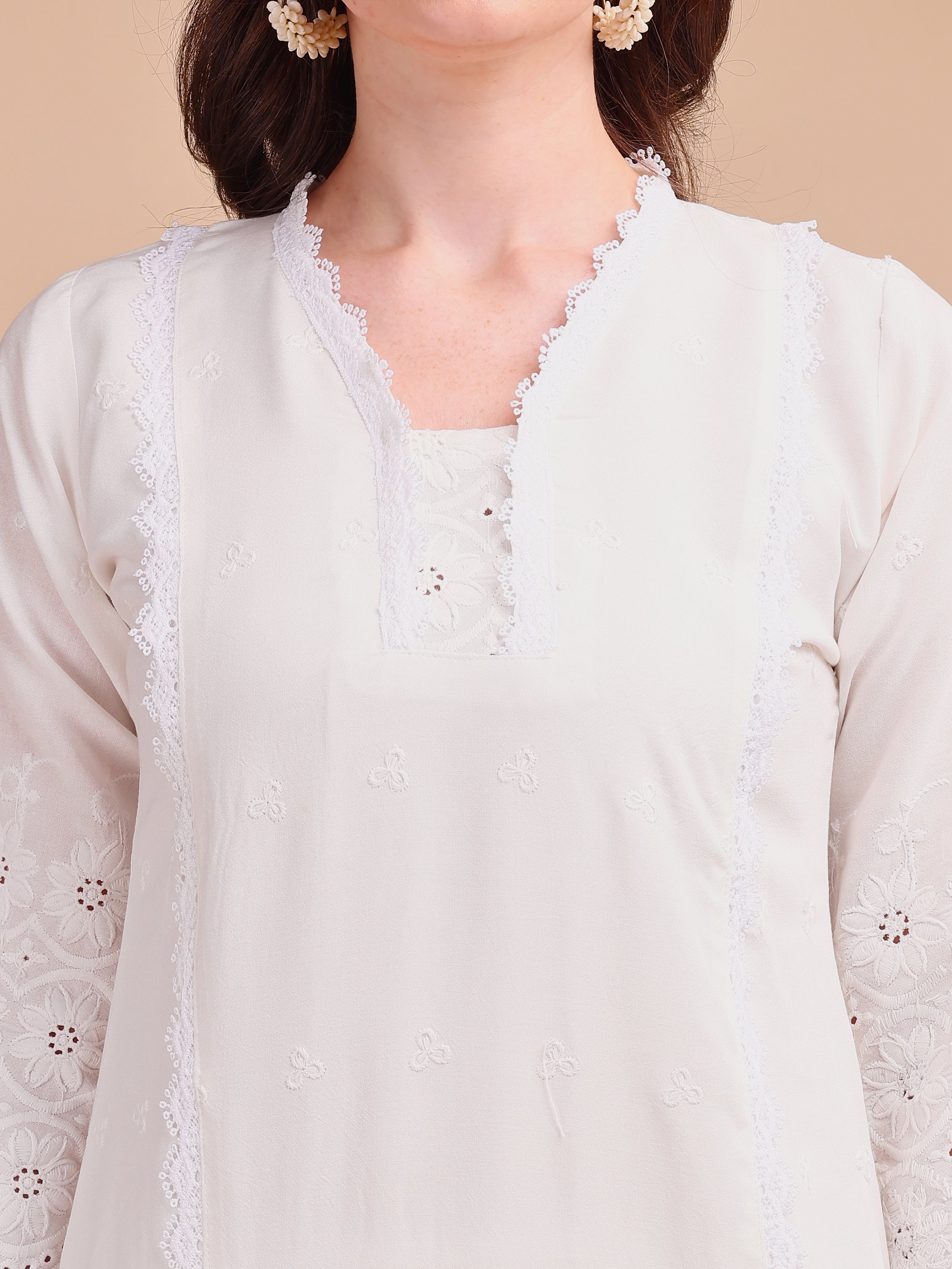 Schiffli Notch Grace Co-ord Set