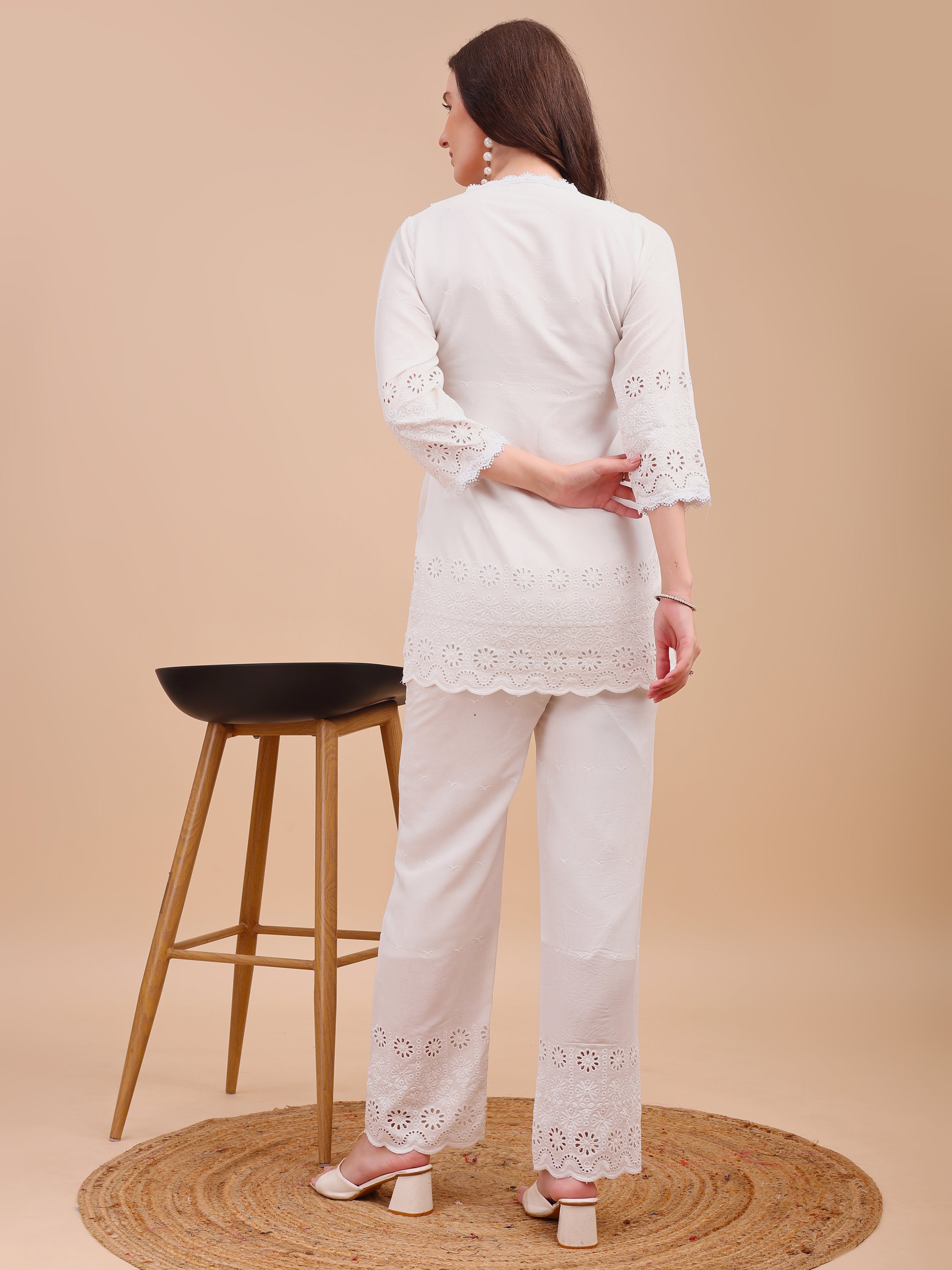 Schiffli Notch Grace Co-ord Set