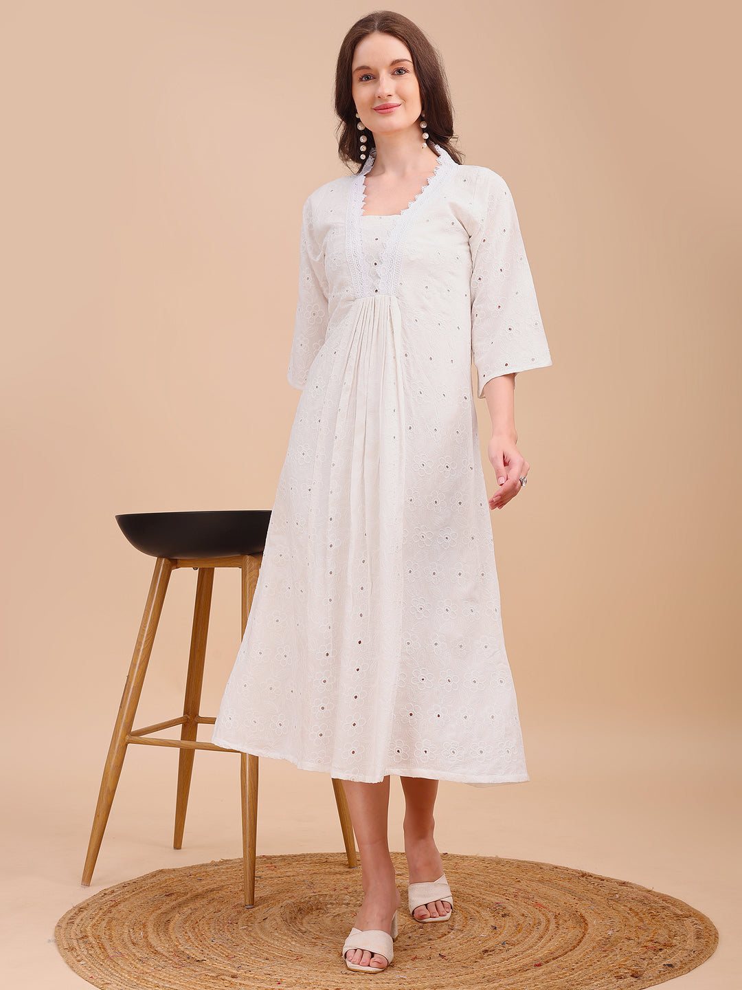 Schiffli Grace Fit & Flare Kurti