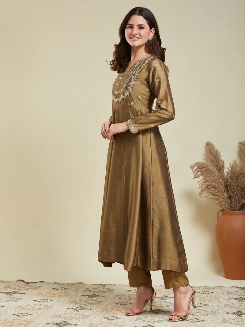 Gold Embroidered Silk Blend Anarkali Kurta With Dupatta Set